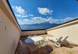 Location vacances Torri del Benaco - Apartmentsgarda - Canevini Residence-1