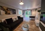 Location vacances Horley - Park View Garden apartment-3