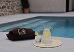 Location vacances El Portillo - Lujo rural con piscina salina climatizada y jardín-3