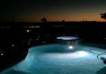 Location vacances Needles - Resort Style Home-3