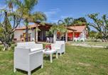 Location vacances Sant'Agata di Militello - Nice Home In Torranova With Kitchen-2