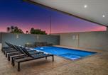 Location vacances Oranjestad - Prime Location 2br W Pool, Bbq & Close To Beach-1