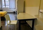 Location vacances Soccer city - Maboneng Yellow 3 apartment-2