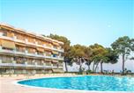 Hôtel Montbrió del Camp - Ona Internacional Apartments-1