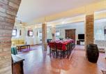 Location vacances Montalcino - Villa in Montalcino with private pool, cleaning included-4