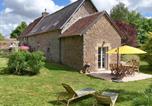 Location vacances Ceaucé - Charmante longère avec jardin et terrasse, proche de Saint-Fraimbault, Wifi inclus - Fr-1-497-246-1