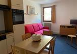 Location vacances  Pyrénées-Atlantiques - Studio 4 pers, piscine, animaux admis, Gourette - Fr-1-859-17-3