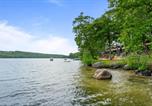 Location vacances Holderness - Waterfront 2 bed 2 bath (Suite 2)-1