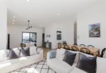 Location vacances Jindabyne - 15a Jagungal Close-1