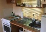 Location vacances La Bâtie-Neuve - Bungalow avec terrasse près de Chorges-4