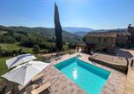 Location vacances Castel Focognano - 2 Bedroom Beautiful Apartment In Castel Focognano-1