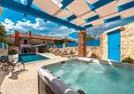 Location vacances Bibinje - Family friendly house with a swimming pool Sukosan, Zadar - 5818-1