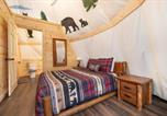 Location vacances Sevierville - Bear Claw Teepee, Free Tickets, No catch!-4