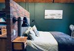 Location vacances Blue Downs - Charming Pet-Friendly Apartment in Cape Winelands-2