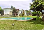 Location vacances  Vallée de Casablanca - Large house for the weekend-1