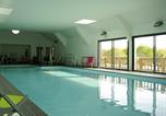 Camping avec Piscine couverte / chauffée Morbihan - Camping Ty Nenez-1