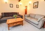 Location vacances Keighley - Yippee Cottage-4