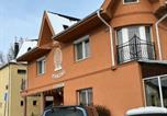 Hôtel Györ - 4 Hordó - Panzió és Étterem-4