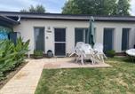 Location vacances Révfülöp - Holiday Home Beachfront in Balatonboglar 54818-4