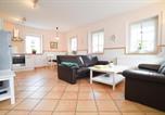 Location vacances Schmallenberg - Hof Köhne - Haus am Spielplatz - Wohnung Kuh-2