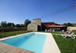 Location vacances Braga - Lovely Esposende Villa 4 Bedrooms Villa Cocola Ping Pong Table-1