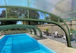 Location vacances Ardentes - Maison de charme avec piscine couverte, vélos, barque et coin pêche, proche Châteauroux et George Sand - Fr-1-591-168-4