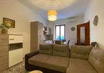 Location vacances Porto Torres - Elegant three room apartment in Porto Torres-2