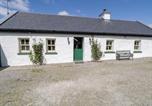 Location vacances Westport - Old Mike's Cottage-1