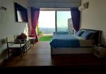 Hôtel Verucchio - Skyline - Olimpio suite Vista Mare parking-3