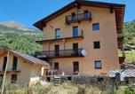 Location vacances Doues - Maisonjaune-1