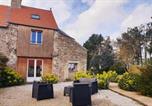 Location vacances Quettehou - Gîte de la Ferme du Clos Giot-3
