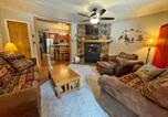 Location vacances Taos - Valley Condo 120 - Creekside - Wifi - Pet Friendly - Hot Tub - Fireplace - Washer - Dryer - Playground-1