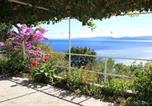 Location vacances Zadvarje - Apartment in Pisak with sea view, balcony, air conditioning, Wi-Fi (4722-6)-1