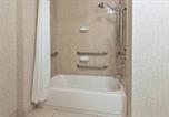 Hôtel Warrington - Holiday Inn Express Hotel & Suites Warminster-Horsham by Ihg-2