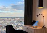 Location vacances Katowice - Urban Apartments Global Skyline, 25th Floor No 19, Free Garage, Self Check-in-2