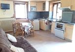 Location vacances Albiez-Montrond - Appartement au 1er étage d'une maison traditionnelle, central, près des pistes et commerces Fr-1-618-6-2