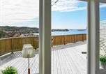 Location vacances Stenungsund - 2 person holiday home in R nn ng-4