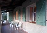 Location vacances Moustiers-Sainte-Marie - Villa provençale avec jardin et parking pour 4 personnes près du centre de Riez - Fr-1-822-17-3