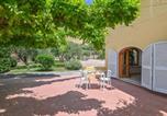 Location vacances  Province de Caserte - 3 Bedroom Stunning Home In Mondragone-1