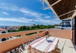 Location vacances Okrug - Apartments Kursan-2