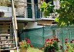 Location vacances  Province d'Ancône - N275 - Numana, trilocale in centro con delizioso giardino-3