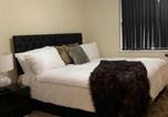 Location vacances Southend-on-Sea - Apartment - Sleeps 4 & Free Parking-2