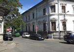 Location vacances  Musee du Village Bucarest - Heart of Bucharest Villa-1