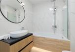 Location vacances Kołobrzeg - Baltycka Stylish Apartment with Parking near the Port in Kołobrzeg by Noclegi Renters-4