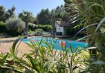 Location vacances Salles - Gites Lac et Nature avec Piscine-3