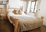 Location vacances Arâches-la-Frasse - Beautiful renovated chalet near ski resort France-4