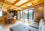 Location vacances La Perrière - Agréable Chalet 3 étoiles App 3-2