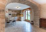 Location vacances Franche-Comté - Maison spacieuse près de Vesoul avec cheminée, idéale pour familles - Fr-1-583-434-2