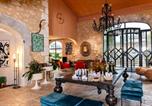 Hôtel 4 étoiles Châteauneuf-du-Rhône - Villa Augusta-1