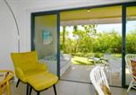 Location vacances Belle Mare - Azuri Beachside Apartment with Private Garden-2